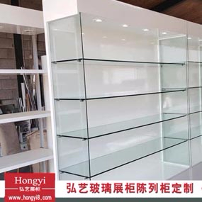 白色烤漆柜子 玻璃隔板