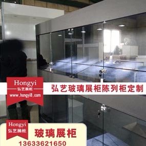 玻璃平開門柜臺 展示柜臺